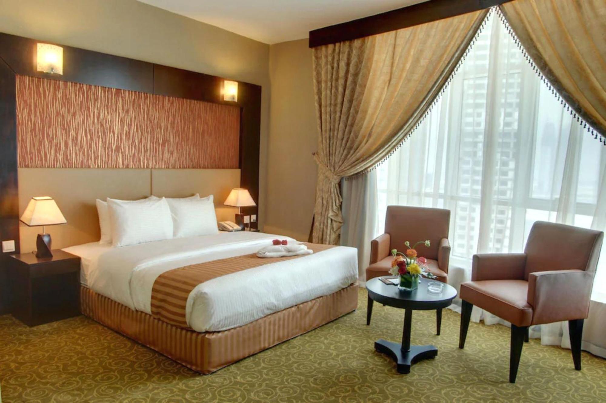 Aryana Hotel Sharjah Exteriör bild